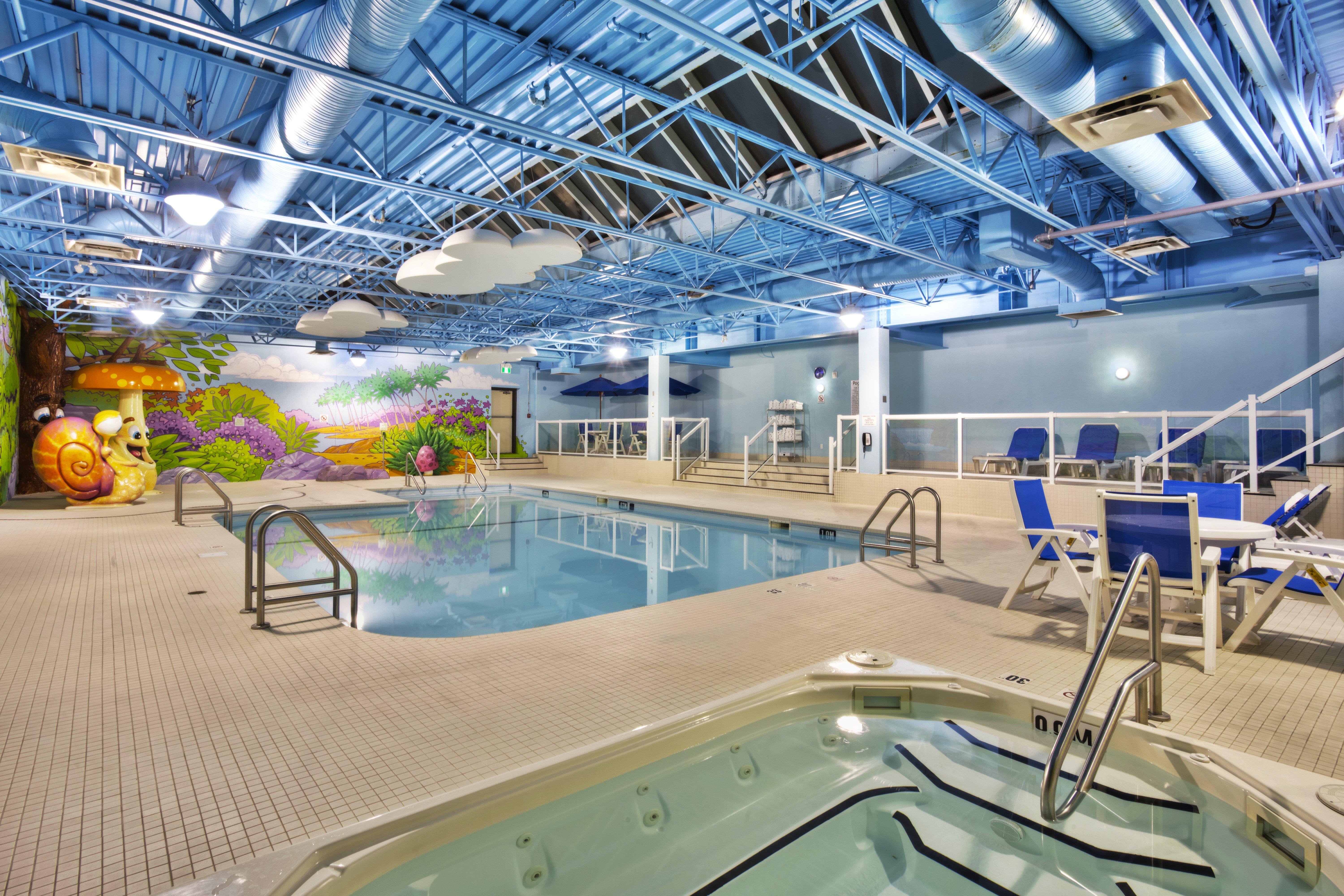 Holiday Inn Express Winnipeg Airport - Polo Park By Ihg Exterior photo