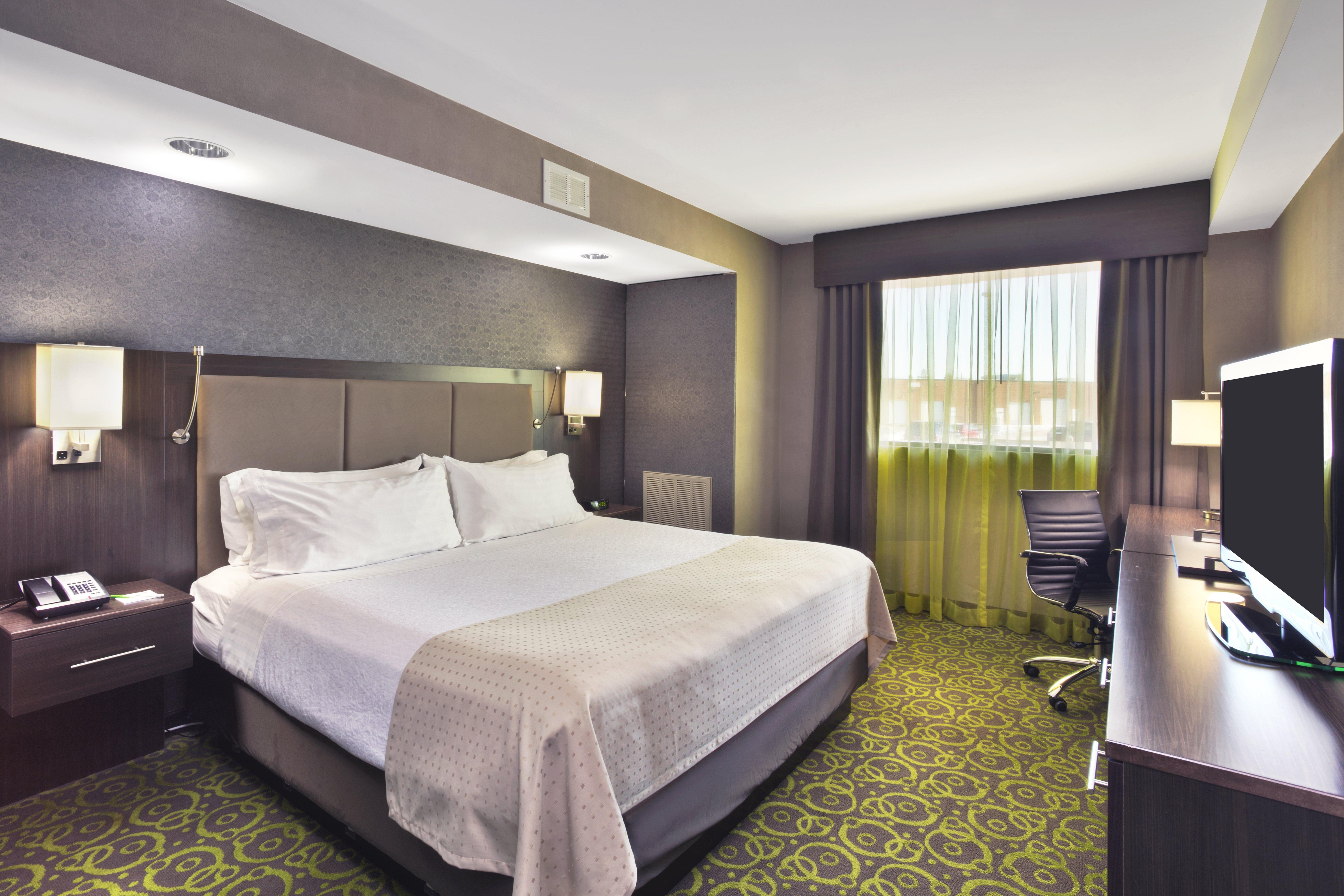 Holiday Inn Express Winnipeg Airport - Polo Park By Ihg Exterior photo